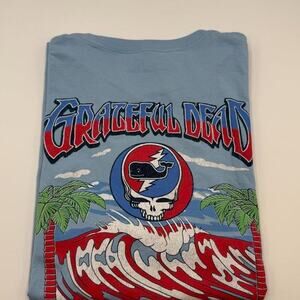 Vineyard Vines x Grateful Dead cotton t-shirt with beach. Size small (spot)